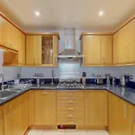Lovely 1 Bed Apartment - 10 Min To Waterloo Tube