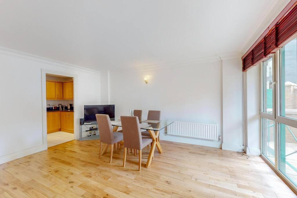 Lovely 1 Bed - 10 Min To Waterloo Tube London